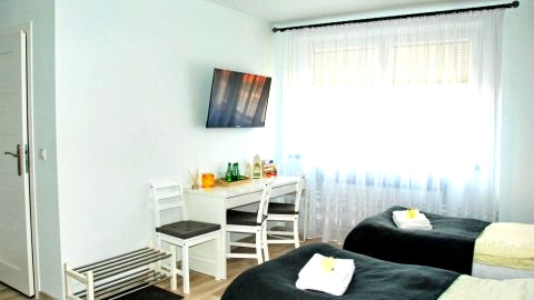 7th Room Guest House