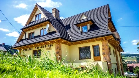 Mocarny Pokoje i Apartamenty
