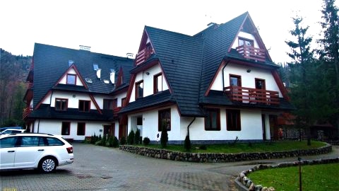 KR24C budynek nr 32 latem okna 1p 3 szt