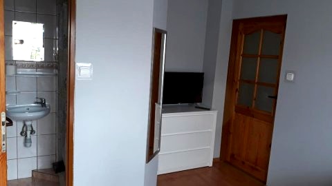 Perełka | pokoje 2,3,4- os. z łazienkami | 200 m do centrum