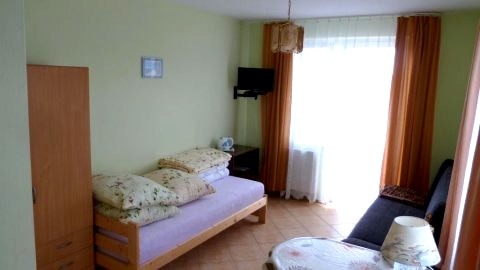 Pokoje Gościnne SAWA |  pokoje 2, 3, 4 i 5 - osobowe z łazienkami