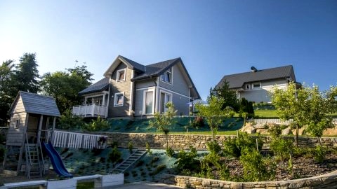 Apartamenty Tabaszówka – domy z ogrodem i basenem, Krynica-Zdrój, dla rodzin 