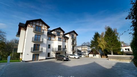 Apartamenty BERG w centrum Karpacza z widokiem na góry