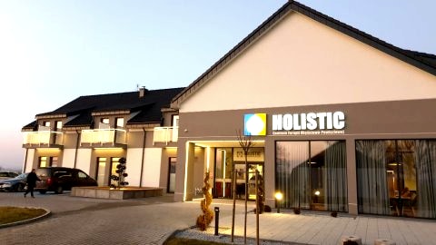Holistic 
