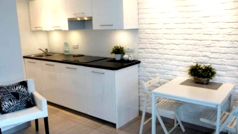 Apartament Pańska. WiFi, klimatyzacja. 250 metrów do Pałacu Kultury