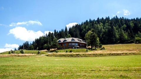 Lipowe Wzgórze - Nowoczesne Apartamenty w Beskidzie Wyspowym