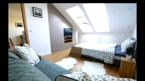 Apartament z dużym balkonem. 300 metrów do plaży 