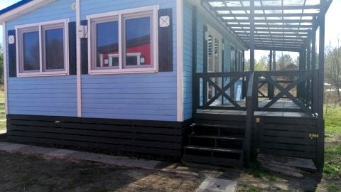 Domek letniskowy niebieski - całoroczny