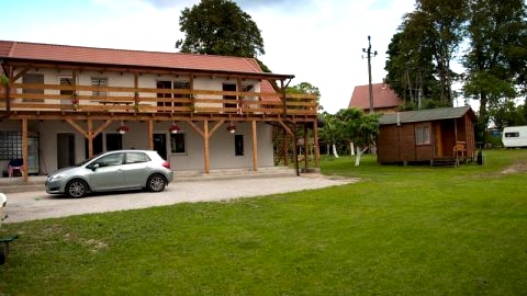 Dom Wczasowy Dogoda z własnym pomostem do jeziora, sprzęt wodny i do grillowania