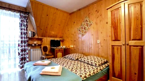 Harnaś. Pokoje w pięknej okolicy. Możliwość pełnego wyżywienia