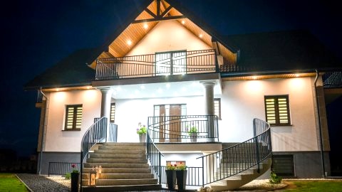 Willa Kormoran - Pokoje Apartamenty i Spływy Kajakowe - Komfort i spokój 