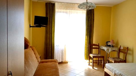 Pokoje Gościnne SAWA |  pokoje 2, 3, 4 i 5 - osobowe z łazienkami