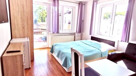 Pokój nr 21, 2+2 osoby z łazienką i balkonem 