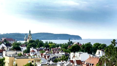 200 metrów od plaży