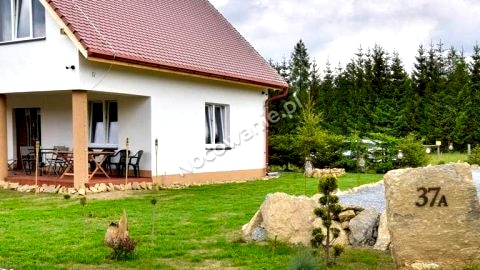 Dzika Konwalia. Idealny dom na rodzinny wypoczynek w spokojnej okolicy