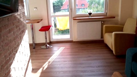 APARTAMENT 300 M OD MORZA