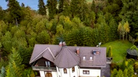 Villa Falsztyn Holiday Home