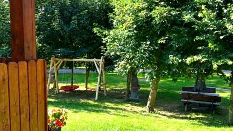 Gajówka. Domek całoroczny u podnóża Gór Stołowych. Z dala od zgiełku