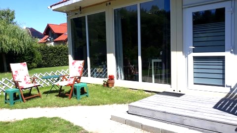 Apartamenty pod Wrocławiem z polem do minigolfa, idealne dla rodzin