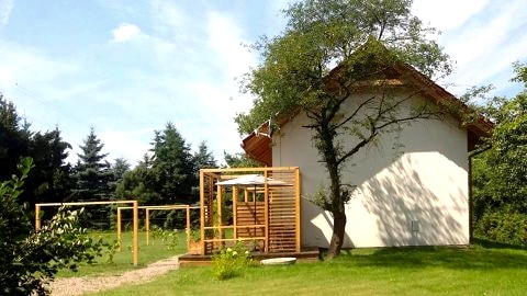 Apartamenty - Obok samych atrakcji! Dla 4-5 osób, pełne wyposażenie, ogród