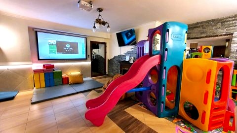 Gościniec pod Skrzycznem SAUNA & JACUZZI- 15 metrów od stoku
