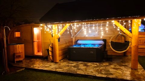 Lipowska Chata - Nowy Apartament z jacuzzi i sauną