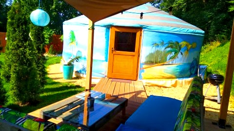 Aloha Glamp - Luksusowe jurty z prywatnym jacuzzi 