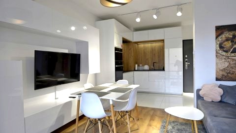 Apartament 500 m od centrum