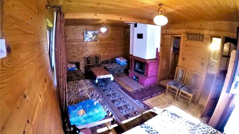 Domki nad Strumieniem | Większy do 18 osób, mniejszy do 4 osób