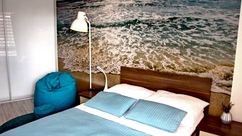 Sypialnia w 2 pokojowym apartamencie
