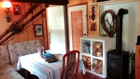 Apartament Chata pod lasem dla 9 osób z widokiem na Góry Sowie