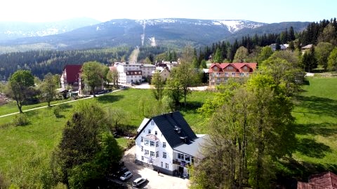 Lawendowy Dworek Pensjonat i Restauracja