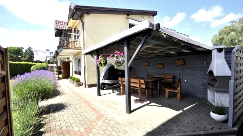 Pokoje Gościnne "Doris"