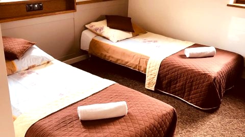 Apartament 3 o wysokim standardzie - połowa bliźniaka, domki całoroczne.
