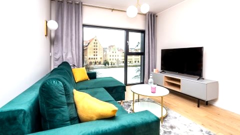 River View Apartments 9 Gold&Green