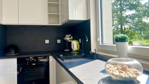 Rose by Q4Apartments