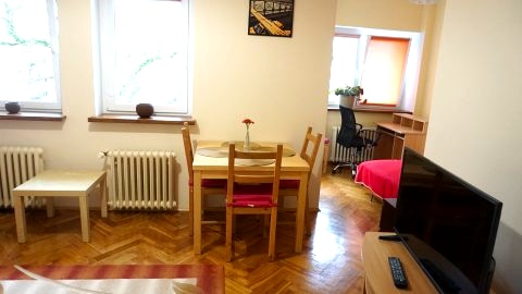 Apartament Słoneczna Zatoka w centrum przy kameralnej uliczce, blisko morza