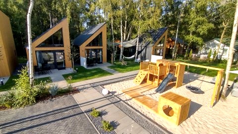 Village Mielno - najpiękniejsze całoroczne domki wakacyjne nad Polskim morzem.