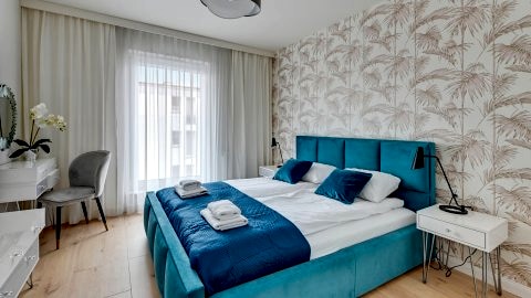 Julia by Q4 Apartments