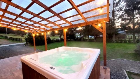 Urocza Kryjówka ze SPA Jacuzzi i Sauna na wyłączność
