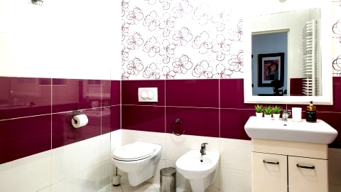Duży apartament z balkonem obok Dworca Głównego