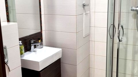 Villa Viollet | Pokoje 200 metrów od Promenady