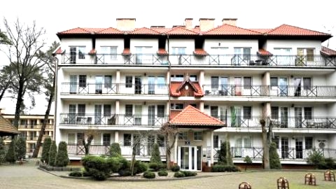 HoliApart Żeromskiego 2