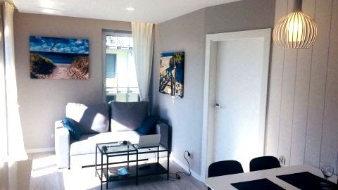 Apartament Lazur z miejscem postojowym w hali garażowej