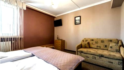 Pokoje Gościnne i Apartamenty Krupówki 19