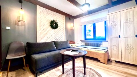 Pokój nr2/salon w apartamencie 2-pokojowym, dla 2-4os. z łazienką, tarasem z widokiem na Giewont
