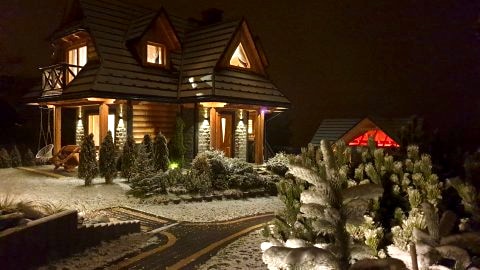 Komfort, cudowne widoki, sala zabaw z małpim gajem, jacuzzi, dobra cena