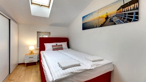 Apartament 3 Maja, 3 sypialnie, balkon, parking, 89m2