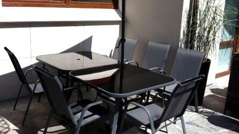 Karla, apartamenty i pokoje w Dębkach