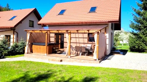 Urocza Kryjówka ze SPA Jacuzzi i Sauna na wyłączność